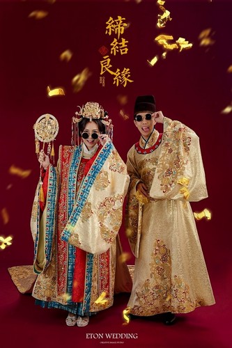 漢服婚紗推薦,婚紗工作室漢服,漢服婚紗攝影,漢服婚禮禮服,傳統漢服婚紗,時尚漢服婚紗,漢服個人寫真,漢服全家福攝影,漢服拍照,漢服寫真